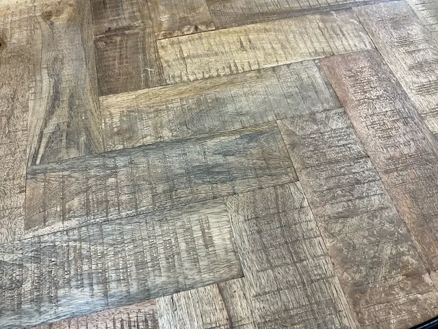 Eetkamertafel met 4 stoelen - afbeelding 3 van  5