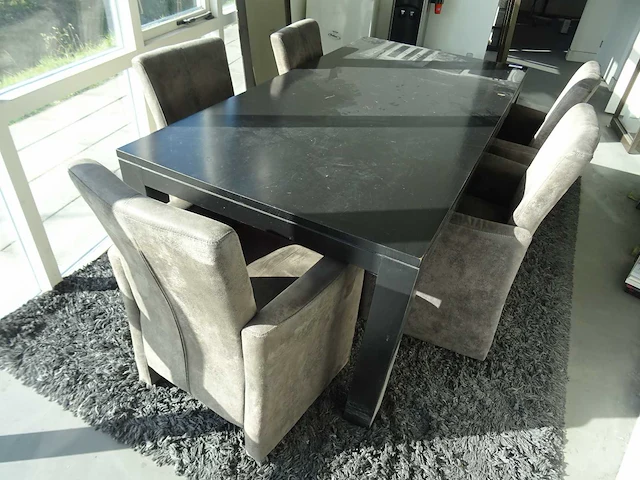 Eetkamertafel met 5 stoelen - afbeelding 2 van  2