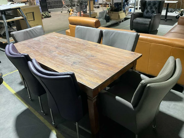 Eetkamertafel met 6 stoelen - afbeelding 1 van  4
