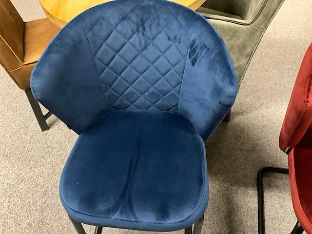 Eetkamertafel met 6 stoelen - afbeelding 8 van  9