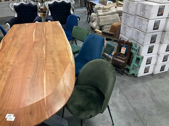 Eetkamertafel met 8 stoelen - afbeelding 3 van  6