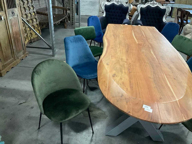 Eetkamertafel met 8 stoelen - afbeelding 4 van  6
