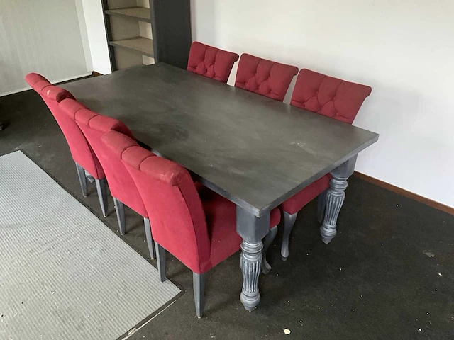 Eetkamertafel met stoelen, buffetkast - afbeelding 2 van  5