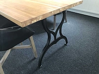 Eetkamertafel met stoelen en bank - afbeelding 5 van  10