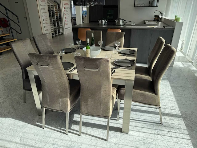 Eetkamertafel met stoelen - afbeelding 2 van  7