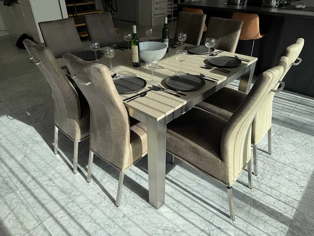 Eetkamertafel met stoelen - afbeelding 3 van  7