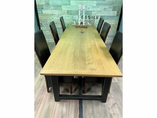 Eetkamertafel met stoelen - afbeelding 3 van  9
