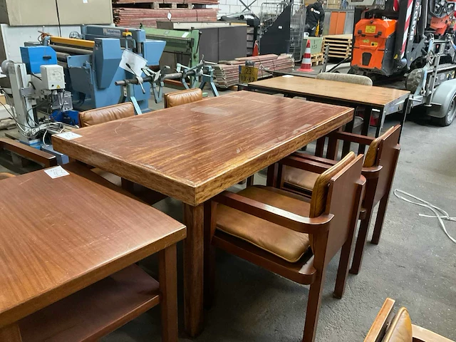 Eetkamertafel met stoelen - afbeelding 10 van  10