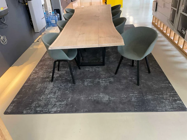 Eetkamertafel met stoelen - afbeelding 8 van  10