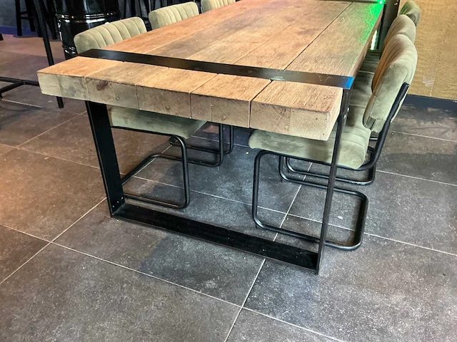 Eetkamertafel robuust - afbeelding 2 van  3