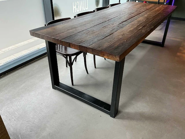 Eetkamertafel stoer - afbeelding 2 van  3