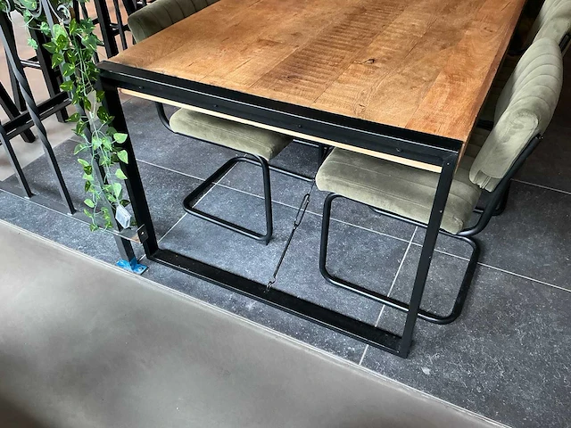 Eetkamertafel - afbeelding 2 van  3