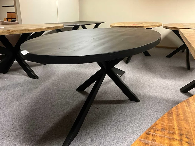 Eetkamertafel - afbeelding 1 van  5