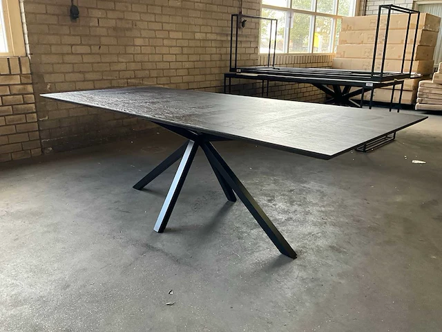 Eetkamertafel - afbeelding 1 van  13