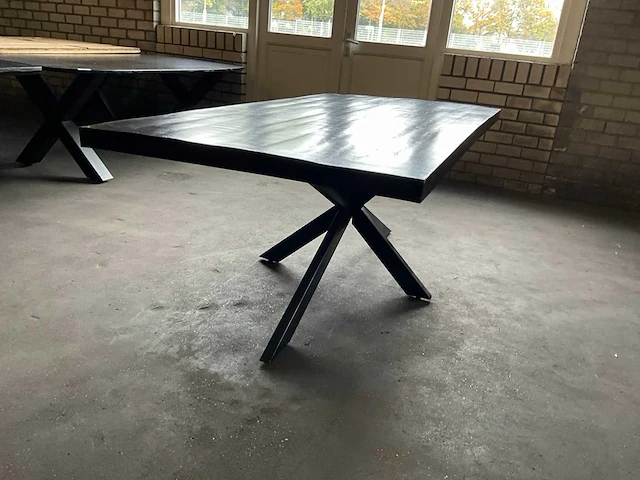 Eetkamertafel - afbeelding 1 van  9