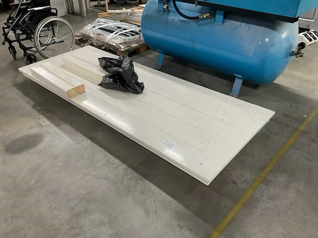 Eetkamertafel - afbeelding 1 van  6