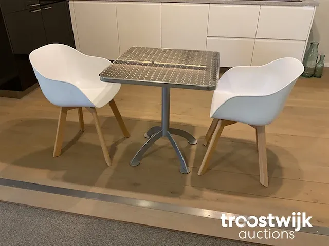 Eetkamertafel - afbeelding 1 van  6