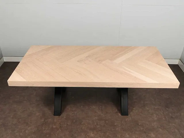 Eettafel eiken visgraat blad 180 x 98 cm - afbeelding 5 van  6