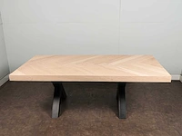 Eettafel eiken visgraat blad 180 x 98 cm - afbeelding 3 van  3