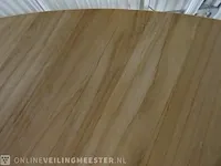 Eettafel hkliving, pillar teak 140 cm - afbeelding 2 van  3