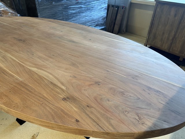 Eettafel, naturel acaciahout, zwart metalen spinpoot - afbeelding 3 van  5