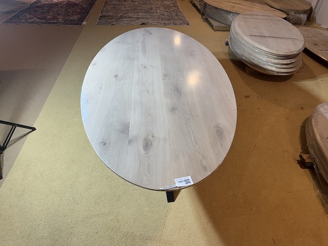 Eettafel, onbehandeld eikenhout, zwart metalen spinpoot - afbeelding 2 van  4
