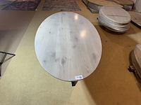 Eettafel, onbehandeld eikenhout, zwart metalen spinpoot - afbeelding 2 van  4