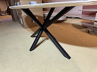 Eettafel, ovaal, naturel eikenhout, zwart metalen spinpoot - afbeelding 5 van  5