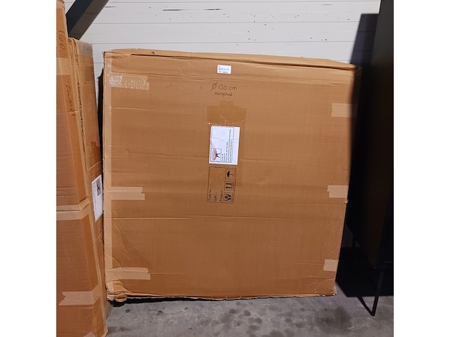 Eettafel rond 130 cm mangohout, 2025 - afbeelding 2 van  2