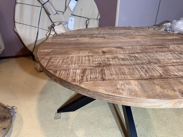 Eettafel rond, mangohout, zwart metalen spinpoot - afbeelding 3 van  5