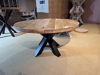 Eettafel rond, naturel mangohout, zwart metalen spinpoot - afbeelding 1 van  4