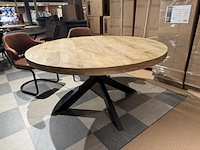 Eettafel rond, zwart metalen spinpoot