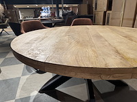 Eettafel rond, zwart metalen spinpoot - afbeelding 3 van  4