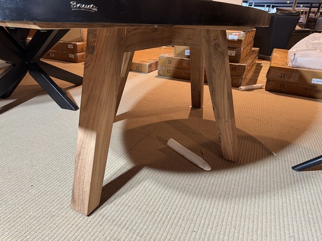 Eettafel, zwart hardhout, houten spinpoot - afbeelding 4 van  5