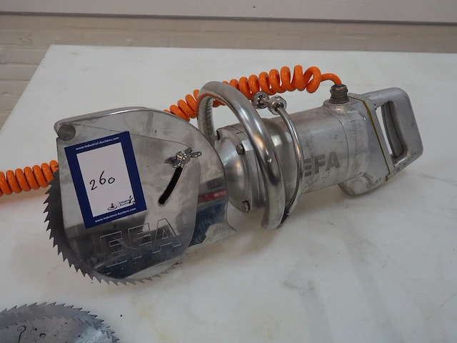 Efa - afbeelding 2 van  7