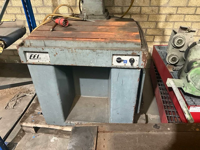 Efi kolomboormachine - afbeelding 4 van  9