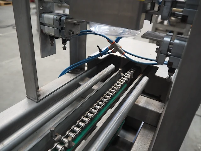 Efm machinery - afbeelding 16 van  17