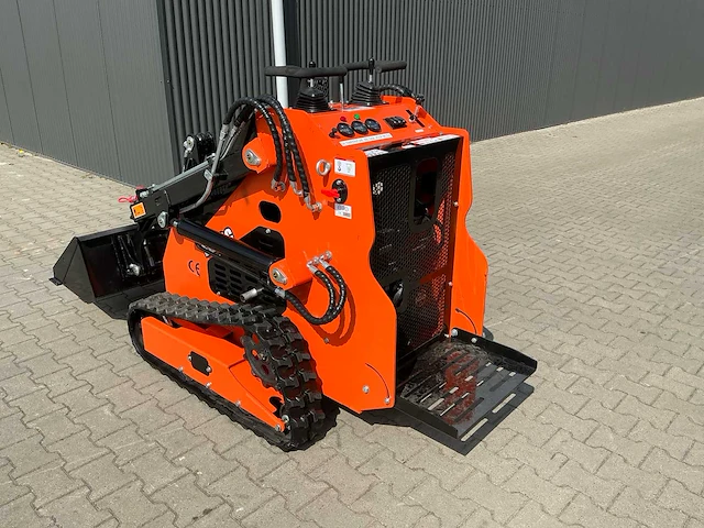 Egn eg36c minilader / schranklader op rupsen - afbeelding 20 van  25