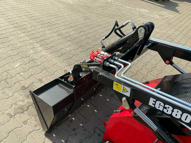 Egn eg380t (2 cilinder motor) rups schranklader - afbeelding 19 van  28
