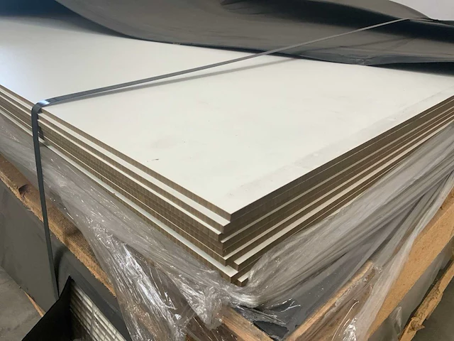 Egs hardhouten werkblad 2800x1250x6mm (40x) - afbeelding 8 van  8