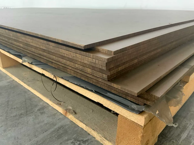 Egs mpb hardhouten werkblad 2800x1250x6mm (16x) - afbeelding 4 van  6