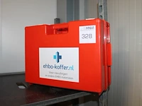 Ehbo-koffer met wandbeugel. - afbeelding 1 van  2