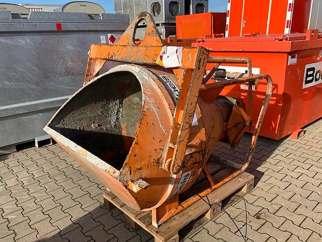 Eichinger fe500 betonkubel - afbeelding 1 van  11
