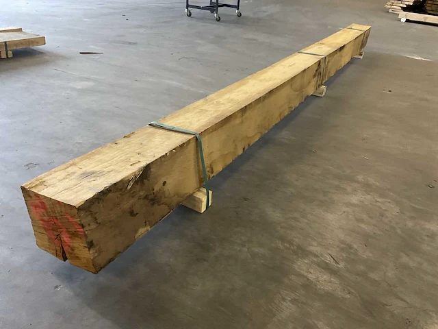Eiken balk 200x200 mm - afbeelding 3 van  5