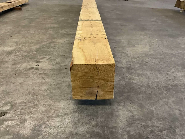 Eiken balk 250x250 mm - afbeelding 2 van  5
