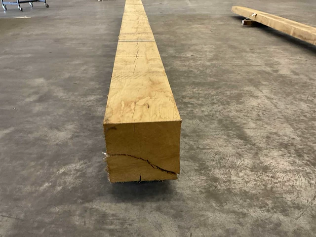 Eiken balk 250x250 mm - afbeelding 4 van  5