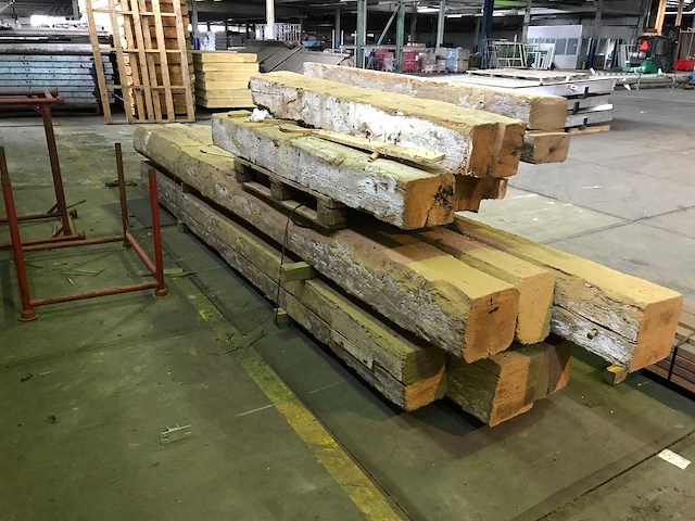 Eiken balken (11x) - afbeelding 4 van  6