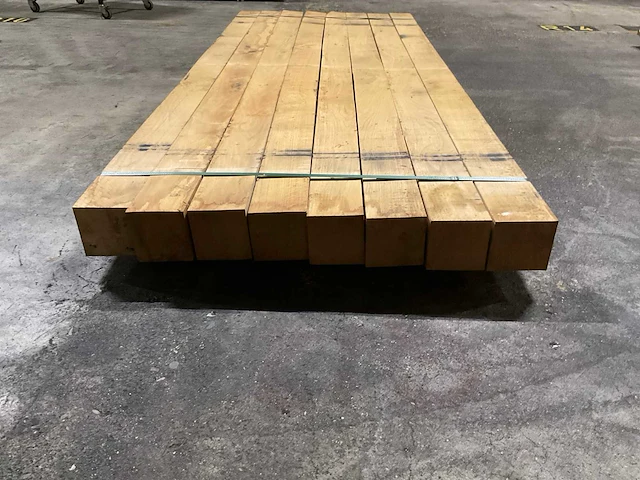 Eiken balken 125x125 mm (8x) - afbeelding 4 van  5