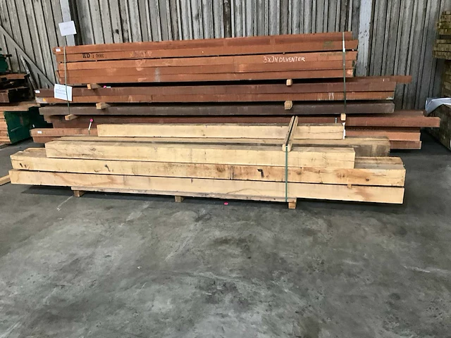 Eiken balken (13x) - afbeelding 1 van  8
