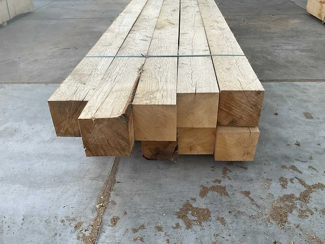 Eiken balken 150x150 mm (10x) - afbeelding 3 van  4